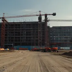 Jak wybrać hurtownię budowlaną w Krakowie? Praktyczne wskazówki