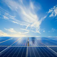 Nowe wyłączenia fotowoltaiki – niepokojące wytyczne dla właścicieli farm PV